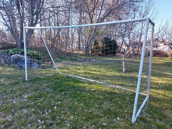Fotbollsmål och rebounder