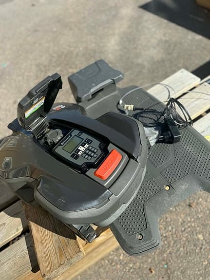 Husqvarna Automower 305 robotgräsklippare 600 m²