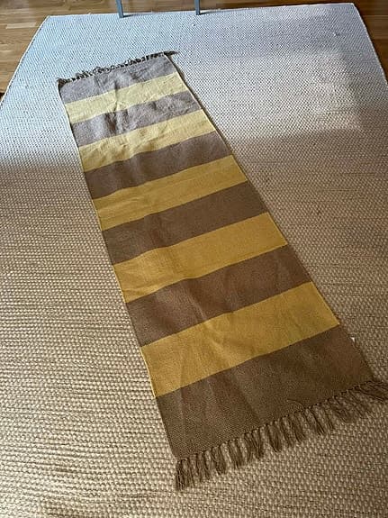 Åhléns Home matta randig gul/beige