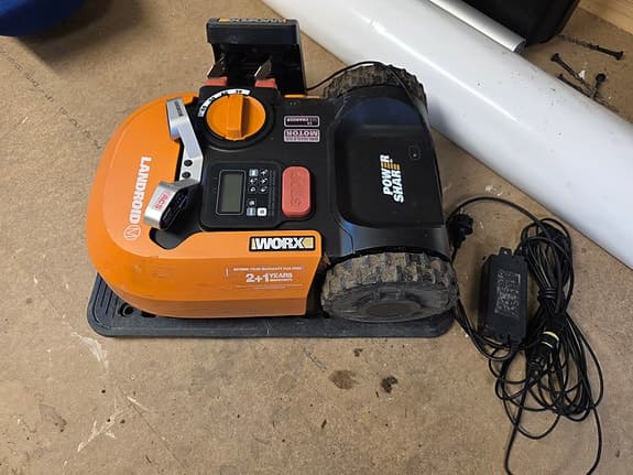 Worx Landroid M1000 WR143E robotgräsklippare med ACS