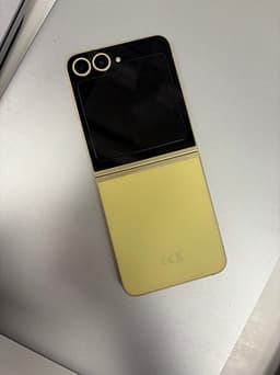 Samsung Galaxy Z Flip6