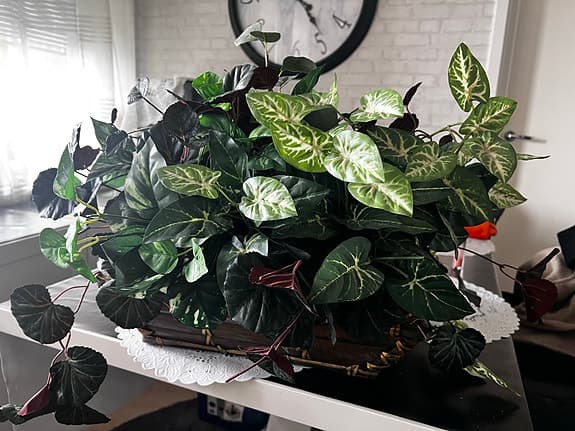 Stor Konstgjord växt i bambukorg