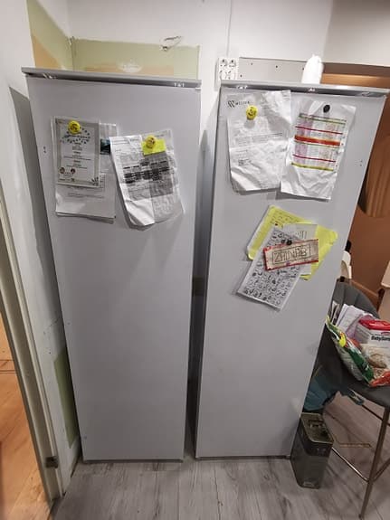 IKEA kylskåp och frysen inbyggd 175x55cm fungerar  bra båda för 1400kr