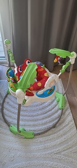 Fisher-Price hoppgunga med aktivitetsleksaker
