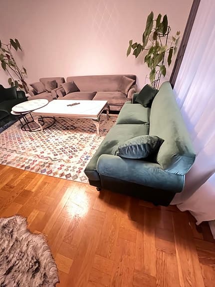 Snygg soffgrupp i sammet – Bloomington Amanda (3-sits x3 + fåtölj)
