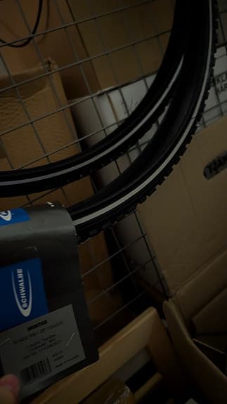 Nya Vinterdäck cykel - Schwalbe dubbdäck 30-622 (700x30C) – Oanvända!