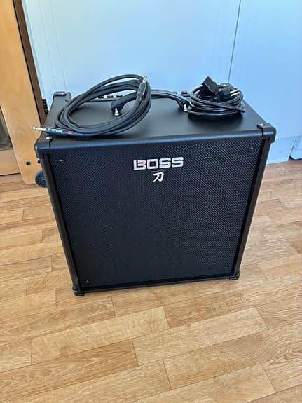 Boss Katana-110 Bass basförstärkare