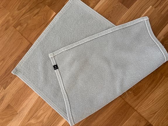 Himla badrumsmatta i ljusgrön