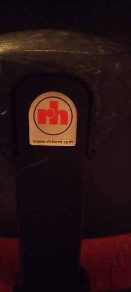 Säljer en bekväm och ergonomisk kontorsstol