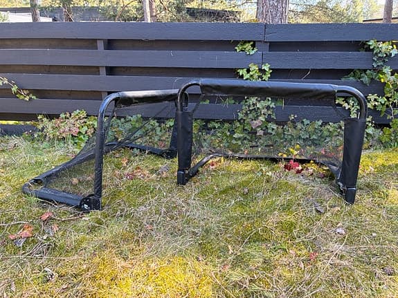 Fotbollsmål / bandymål från EXIT säljes