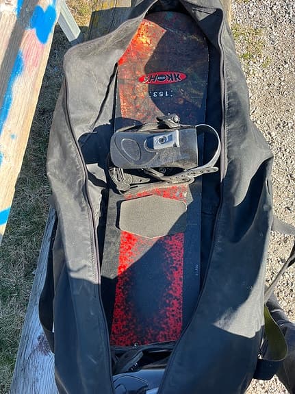 Shox Boards snowboard 153 cm svart/röd med bindningar och fodral