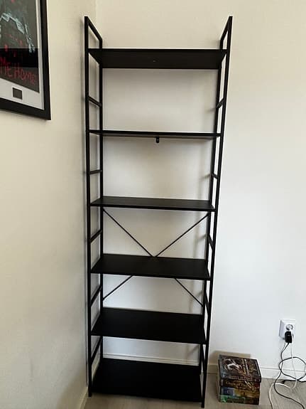 Jysk hyllor svart metall