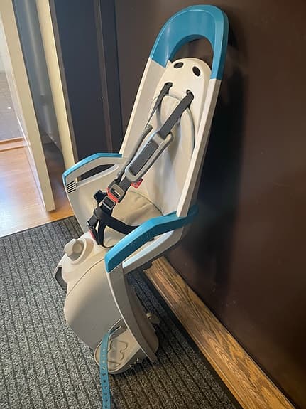 Cykelbarnstol Hamax Amaze för pakethållare