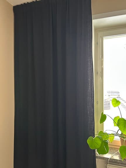 Linnegardin svart