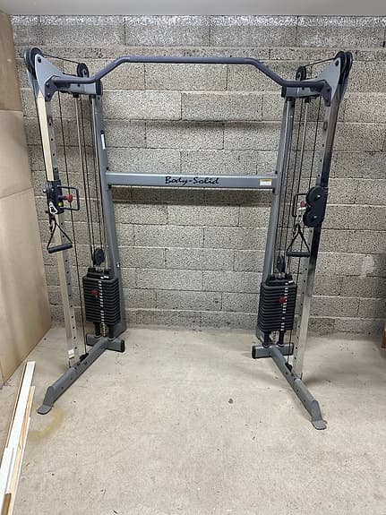 Body-Solid kabelmaskin dubbla viktmagasin grå