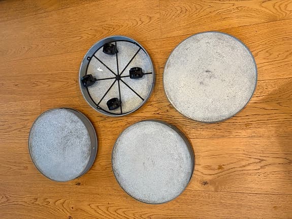 Krukvagnar i metall (4 st)