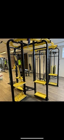 Gym rigg multifunktionell träningsstation svart/gul