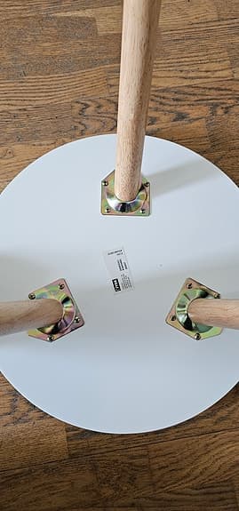 Jysk runt sidobord vitt med träben