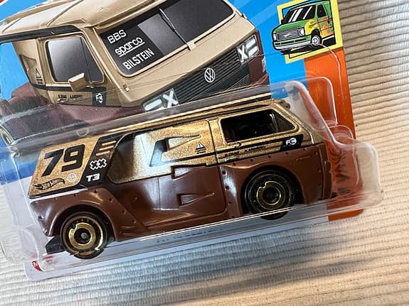 Hot Wheels VW T3 Custom leksaksbil brun