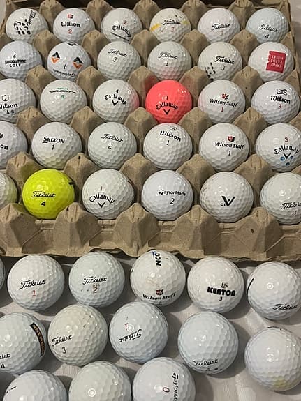 Blandade märken golfbollar vit gul rosa