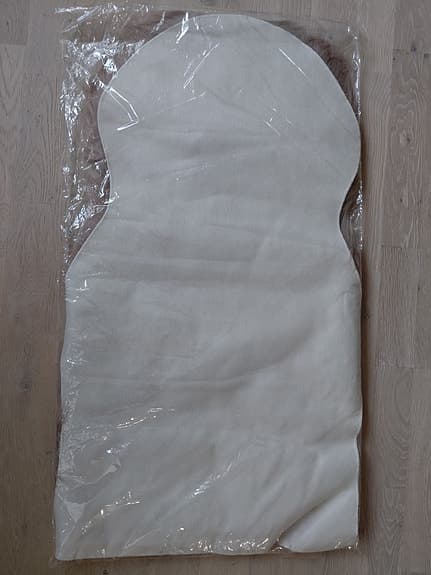 Matta i fårskinnsimitation  - OANVÄND