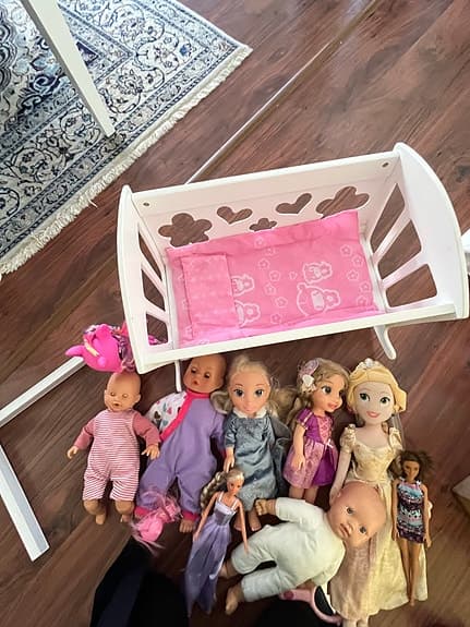 Disney dockor set med dockvagga