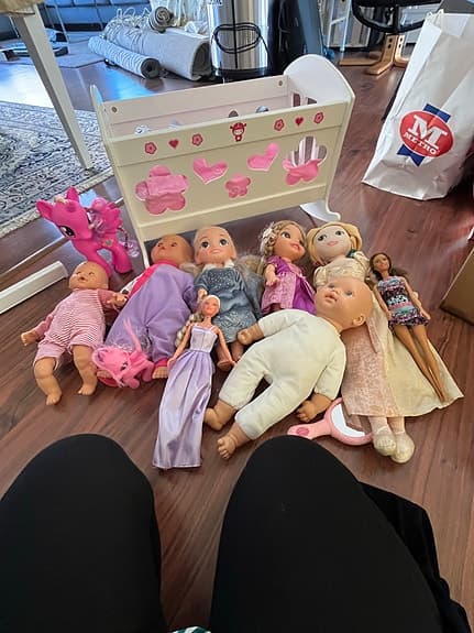 Disney dockor set med dockvagga