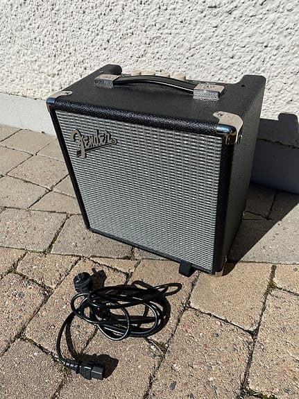 Fender Rumble 15
