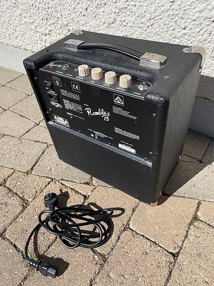 Fender Rumble 15