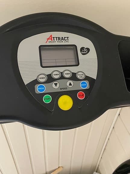 Attract löpband svart