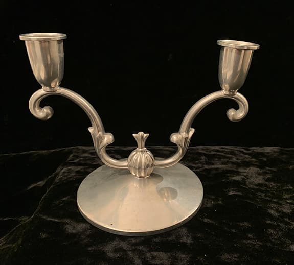 Ljusstake i svenskt tenn  Art Deco