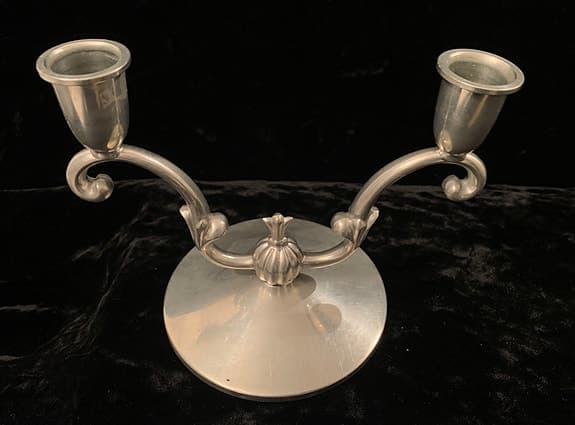 Ljusstake i svenskt tenn  Art Deco