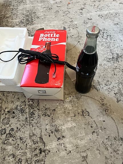 Coca-Cola Bottle Phone fast telefon svart