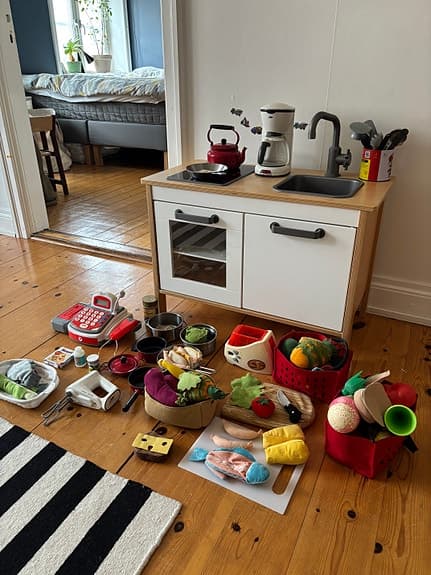 IKEA DUKTIG kök med massa roligt tillbehör