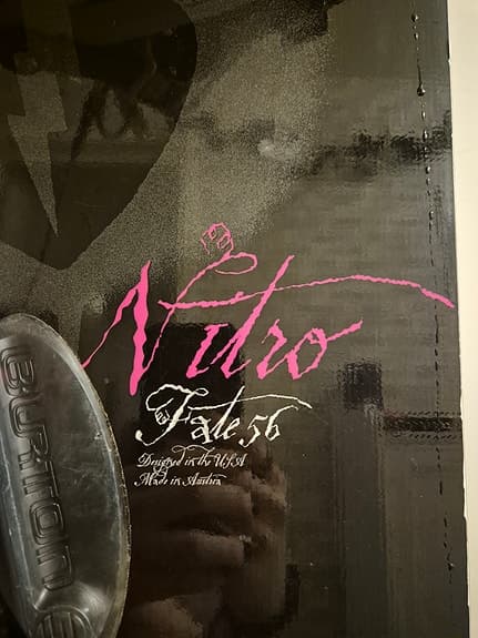 Snowboard Nitro 156cm med bindningar