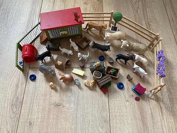 Schleich djur och tillbehör