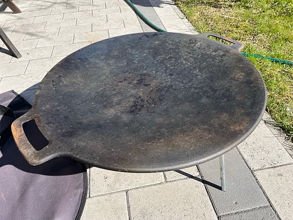 Muurikka stekhäll med ben 58cm