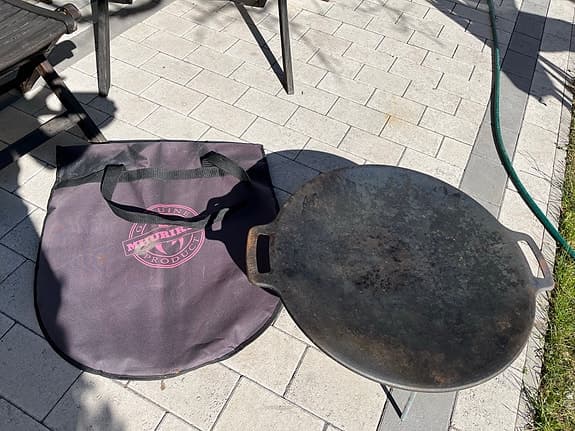 Muurikka stekhäll med ben 58cm