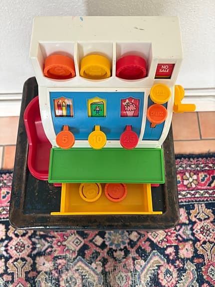 Fisher-Price leksakskassa flerfärgad