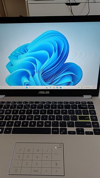 Asus Vivobook 14"