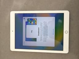 Apple iPad surfplatta 32 GB, 5:e generationen