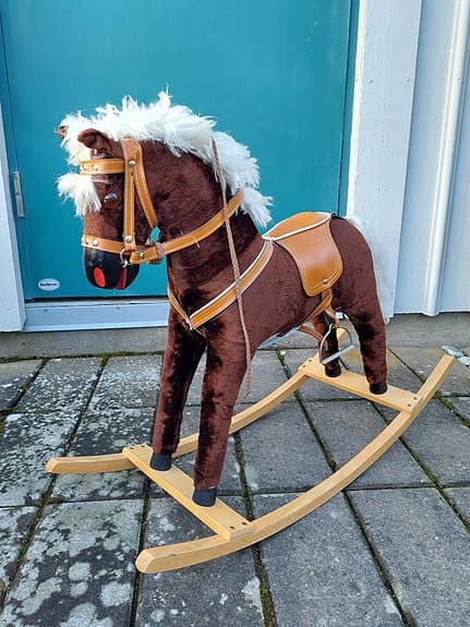 Gung häst i plysch