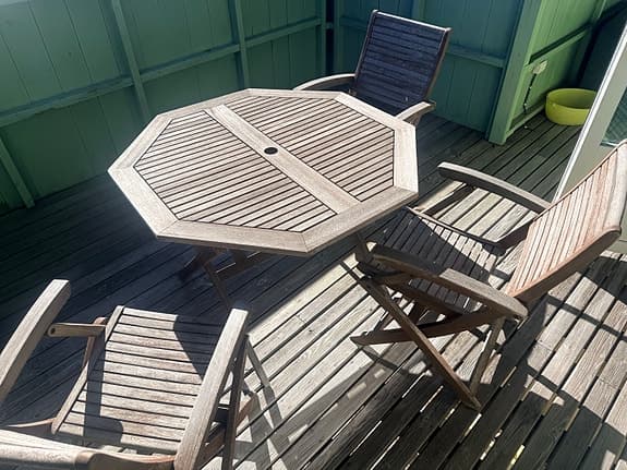 Jutlandia Scandinavian Design trädgårdsgrupp bord och stolar trä