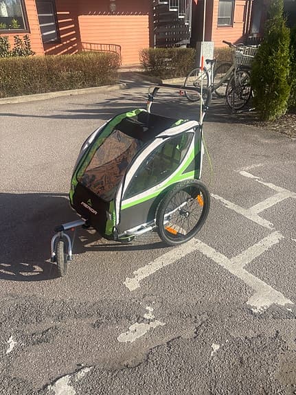 Cykelvagn- Joggingvagn Merida