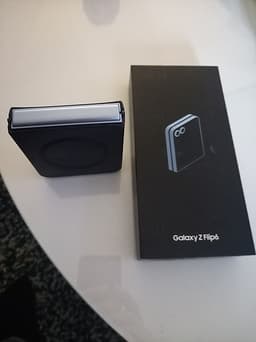 Samsung Galaxy Z Flip6 mobiltelefon 256 GB