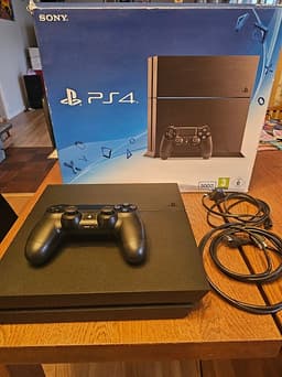Sony Playstation 4 spelkonsol svart