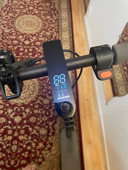 Elsparkcykel svart