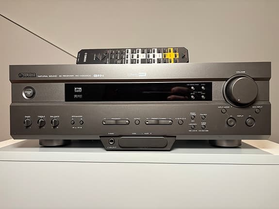 Yamaha DTS receiver RX-V420RDS
