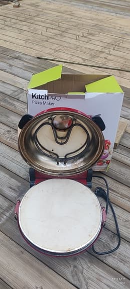 KitchPro Pizza Maker pizzaugn röd