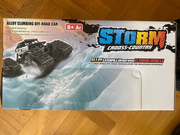 Radiostyrd terrängbil “Storm Cross-Country” – ny i kartong